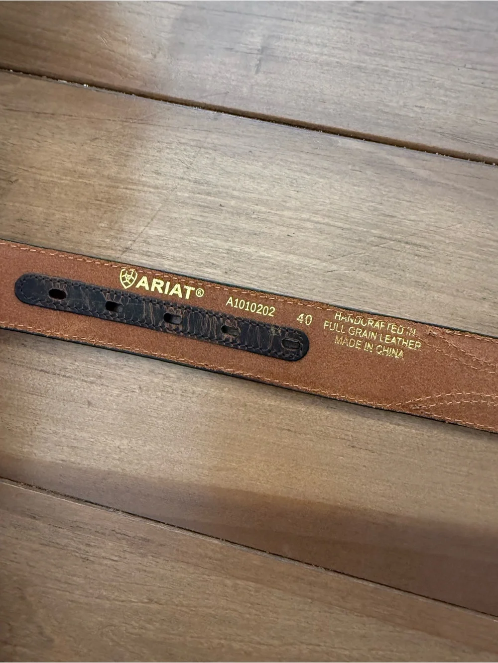 Ariat single ornate tone